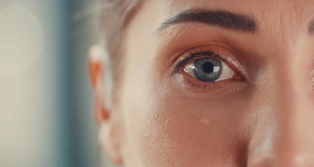 Levaquin, Cipro And Other Similar Antibiotics Linked To Retinal Detachment | Florida | Call (561) 684-6330