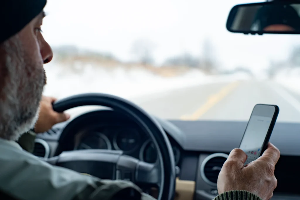 Is Texting & Driving Primary Offense In West Palm Beach, FL?