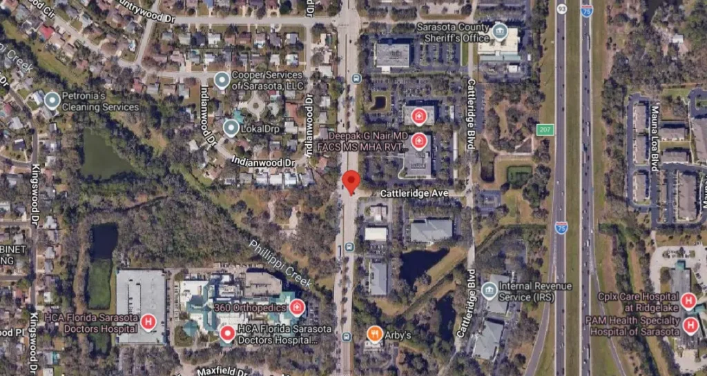 Four Hurt in Multi-Vehicle Crash on Cattlemen Rd in Sarasota, FL Four Hurt in Multi-Vehicle Crash on Cattlemen Rd in Sarasota, FL